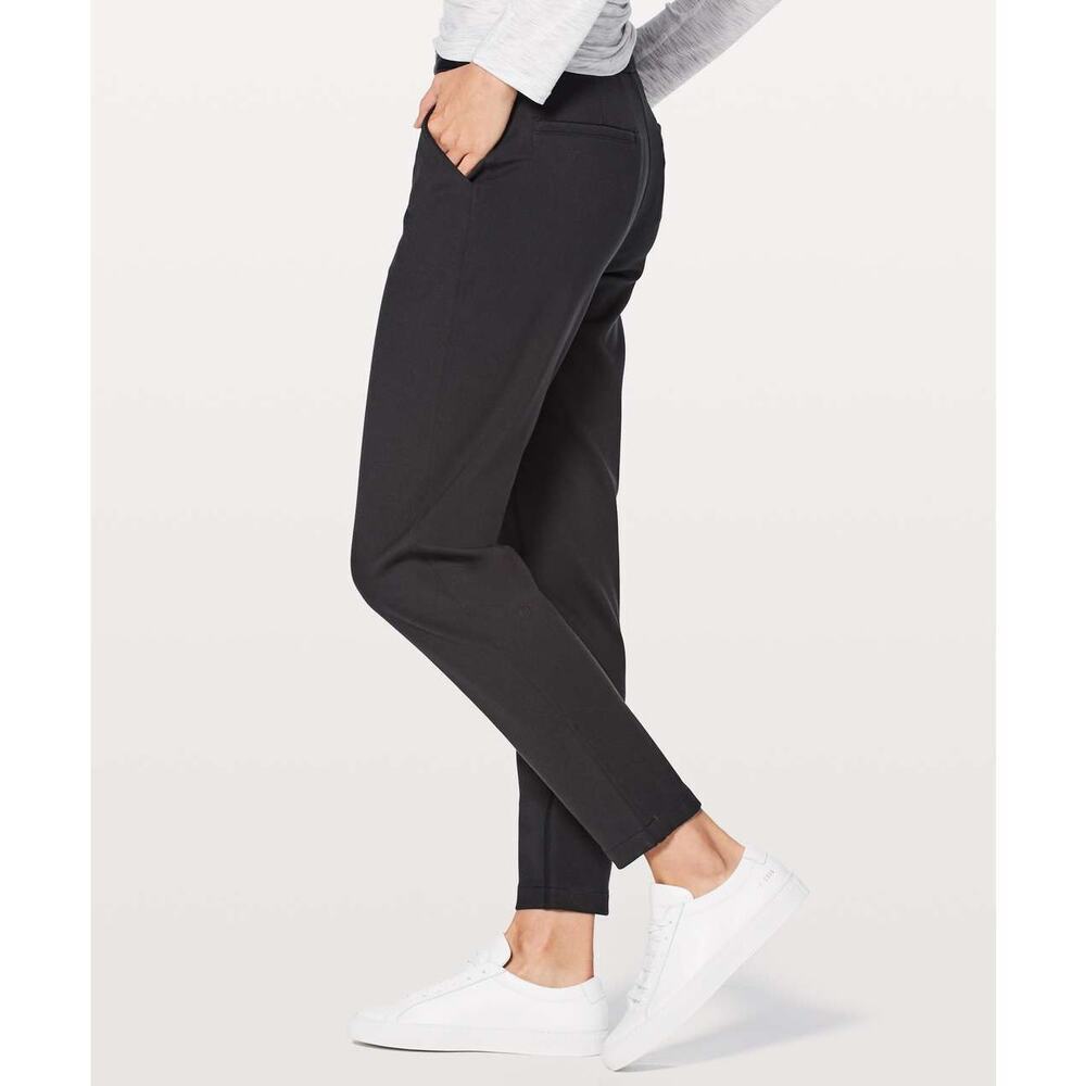 Lululemon City Trek Trouser II Black Size 8 ankle workwear casual comfort